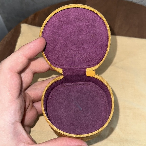Louis Vuitton yellow epi jewelry ecrin bijoux box travel case - Picture 7 of 9
